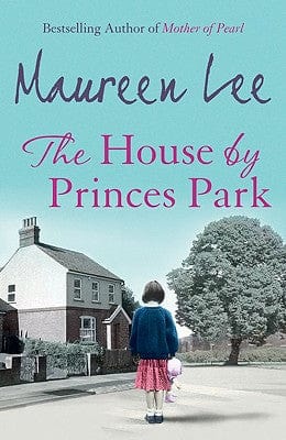 The House by Princes Park by Lee, Maureen